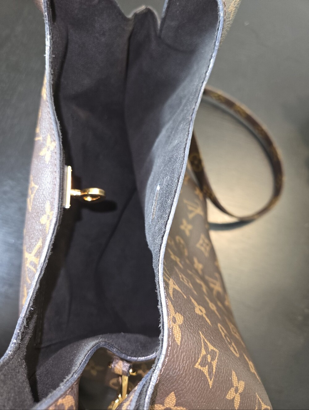 Louis Vuitton Atlantis Brown Monogram PM - Picture 16 of 17
